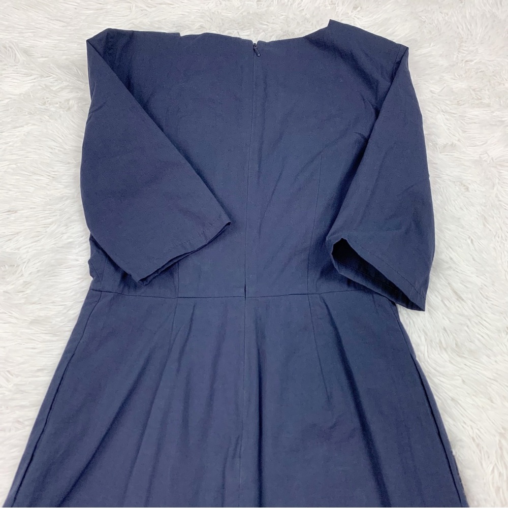 Trademark short sleeve square neck Colorblock dress pleated front navy blue - Picture 10 of 11